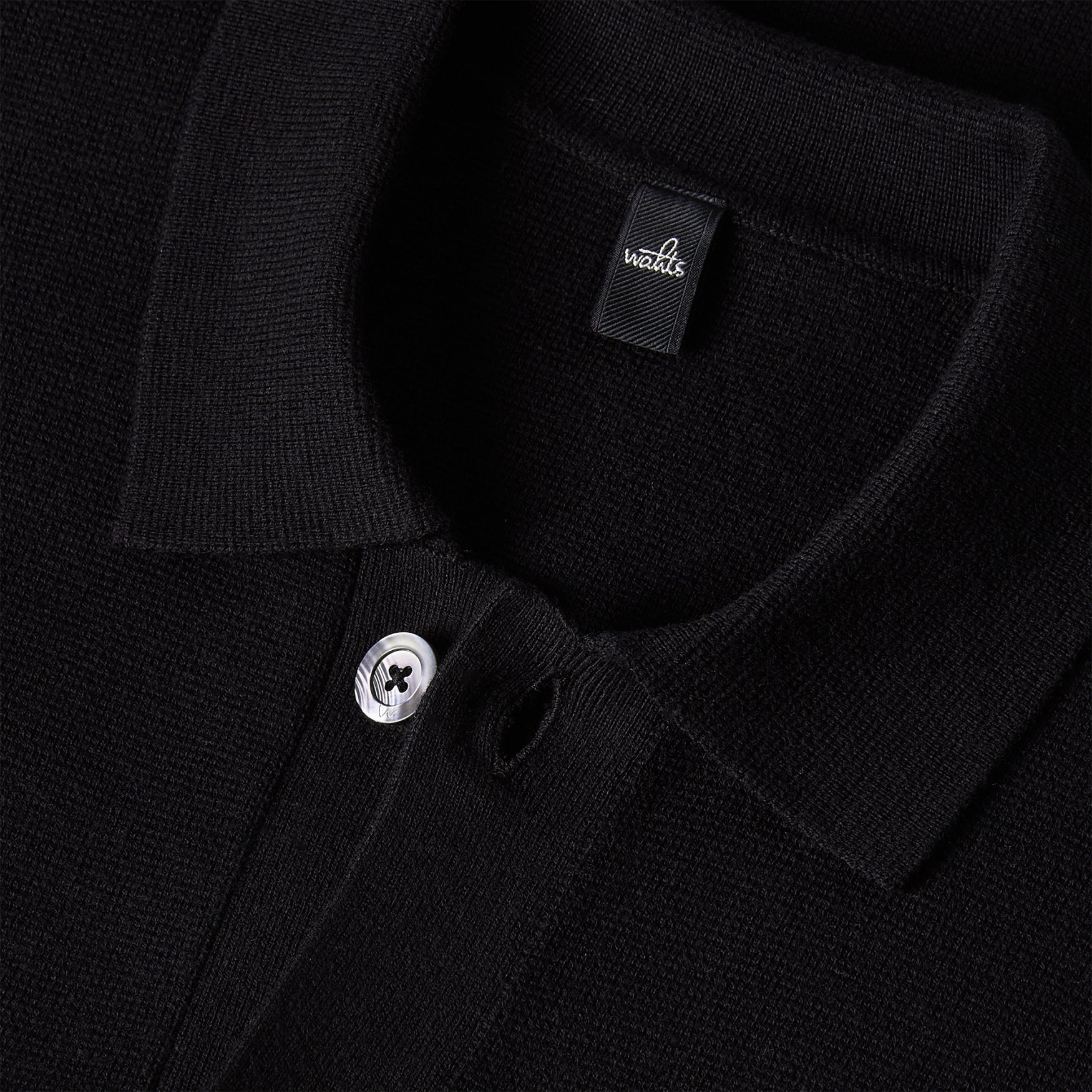 MAXWELL | Pure Black