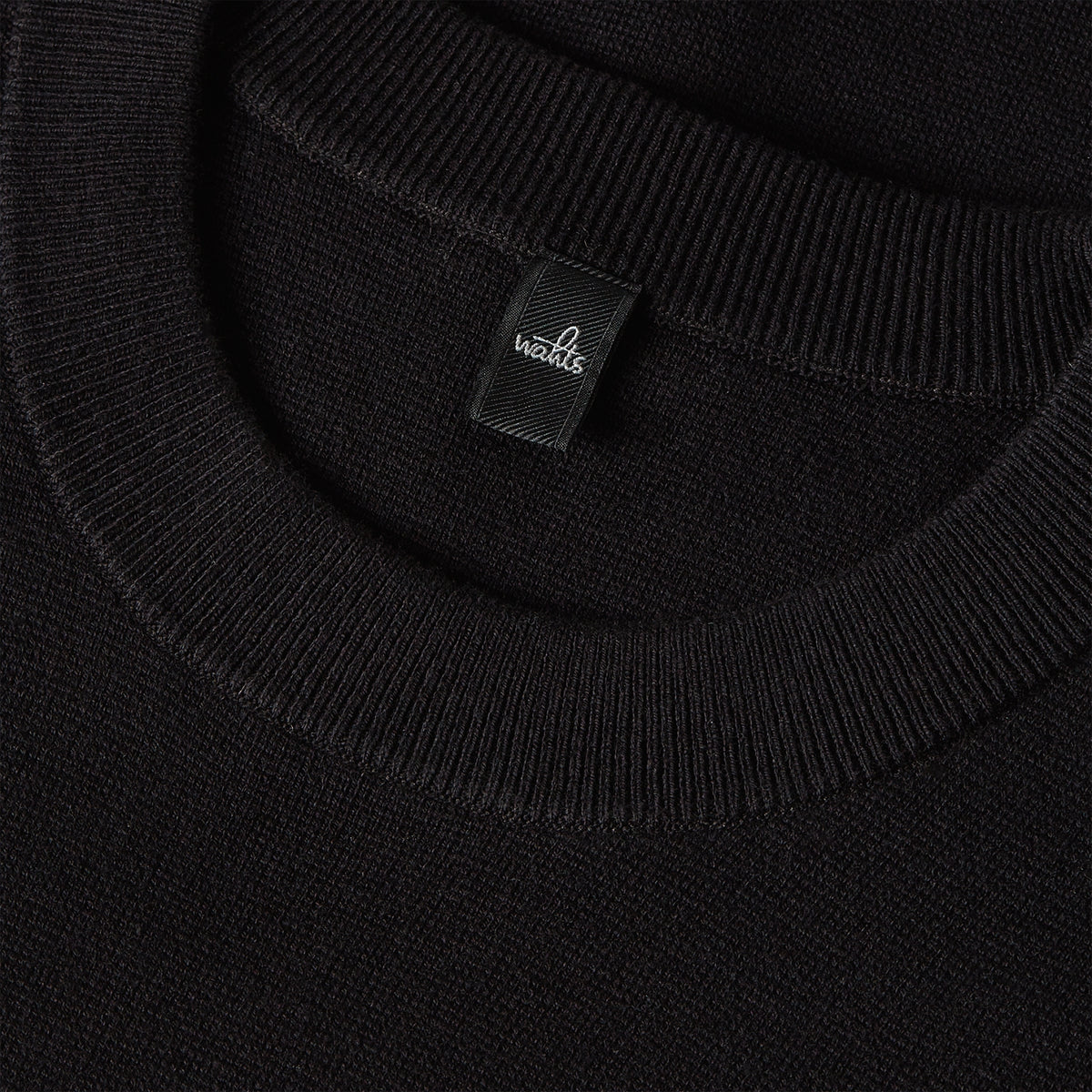 HAMPTON | Pure Black