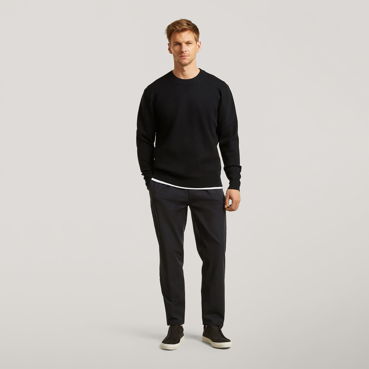 HAMPTON | Pure Black