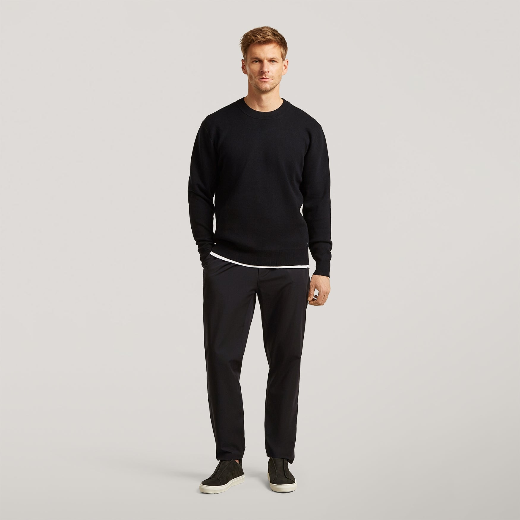 HUNTER Tech | Pure Black