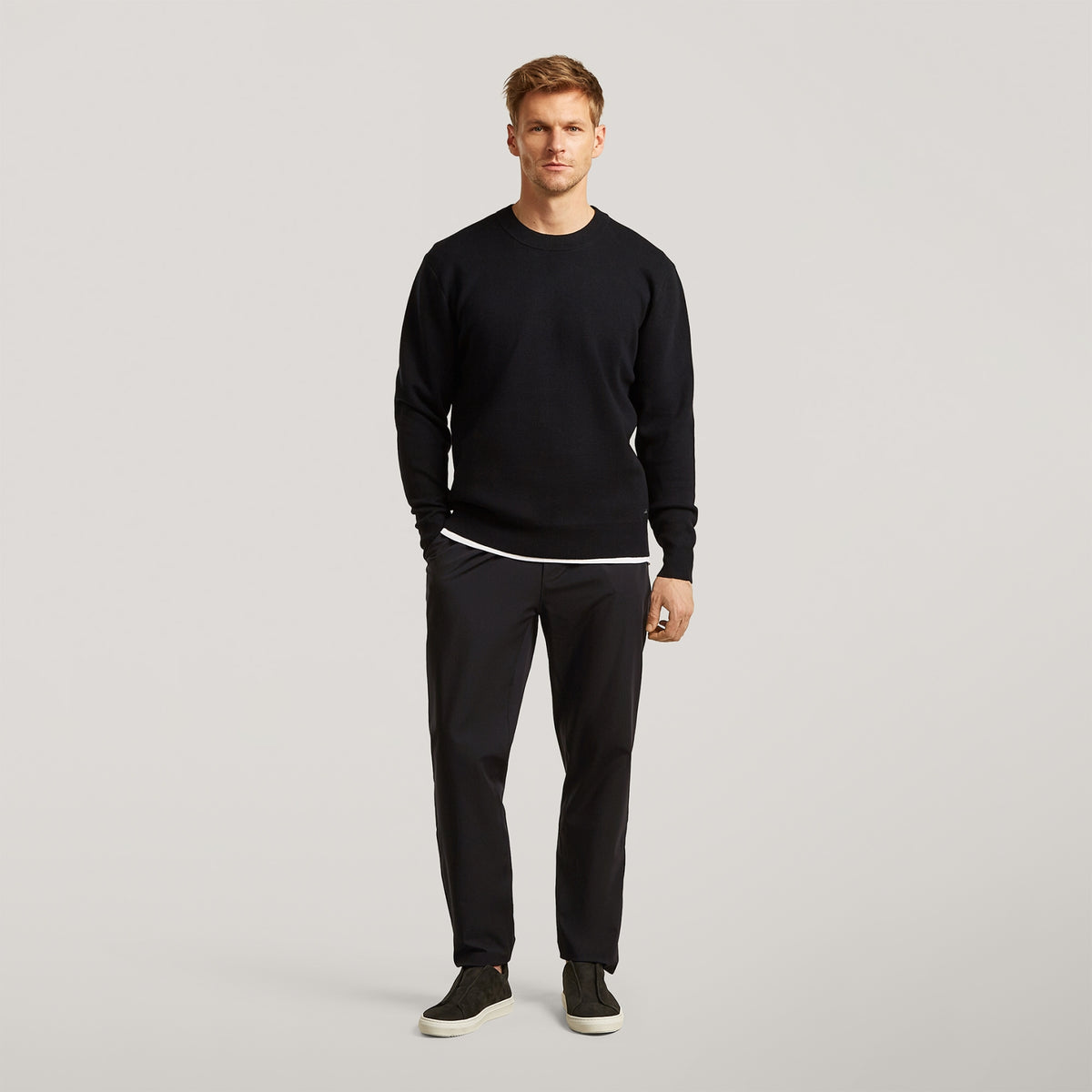 HUNTER Tech | Pure Black