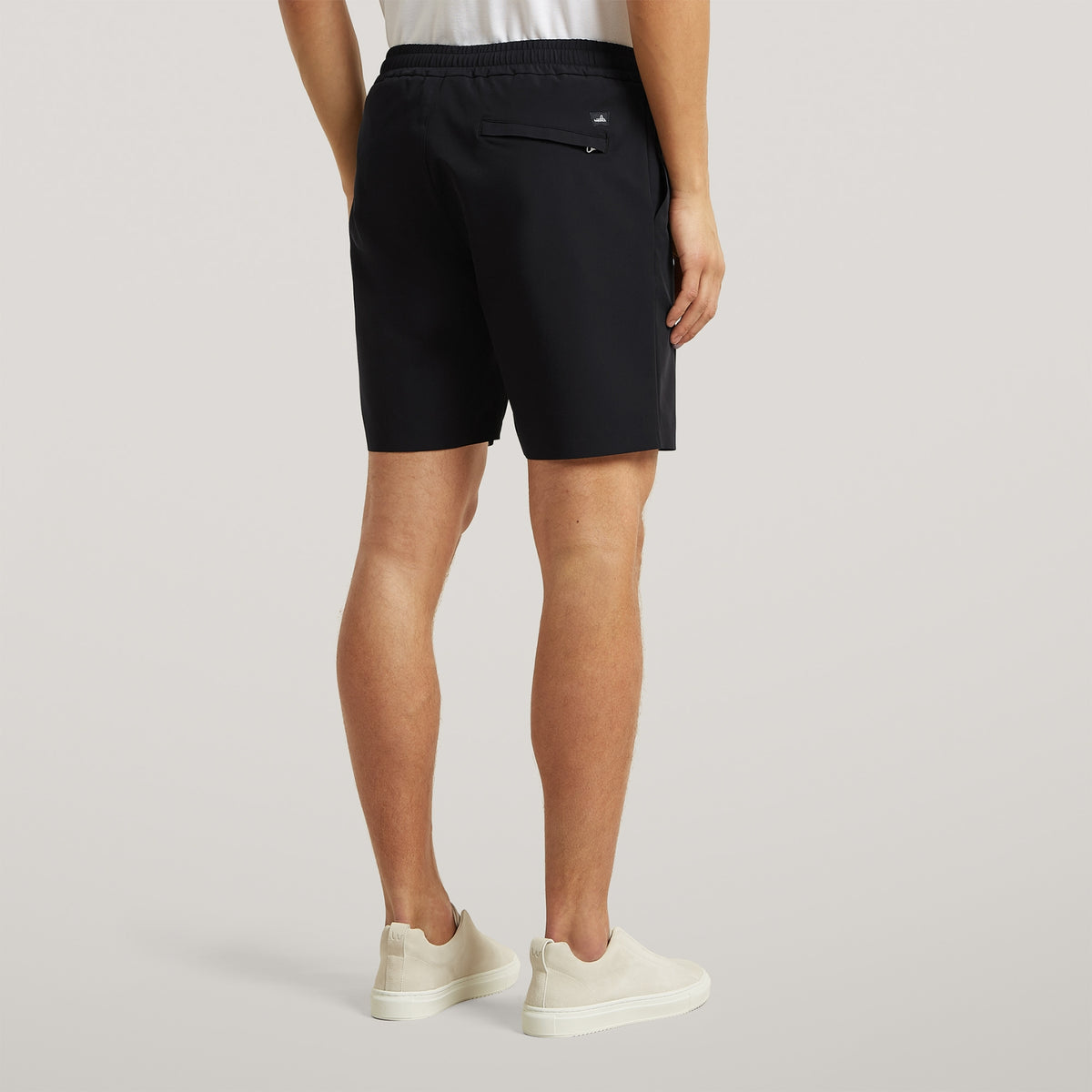 ROSS | Pure Black