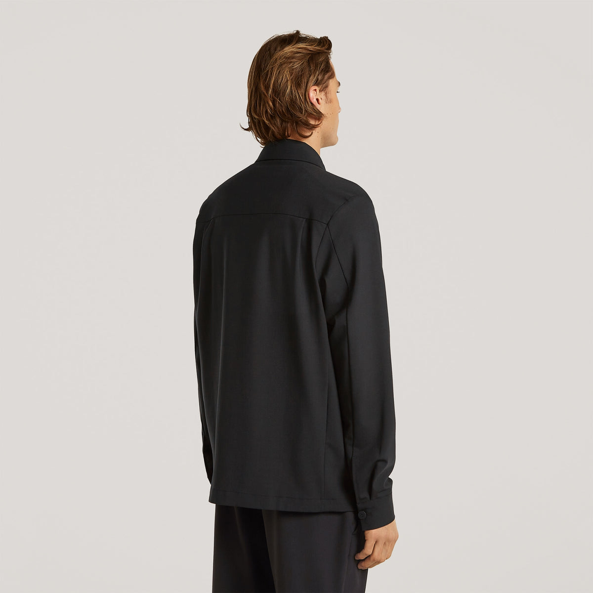 MORRISON | Pure Black