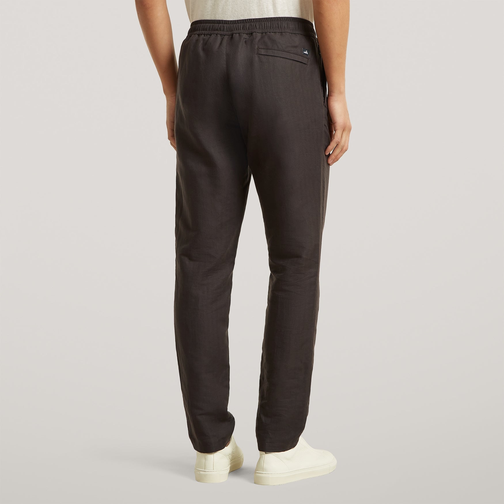 HUNTER Linen | Dark Brown