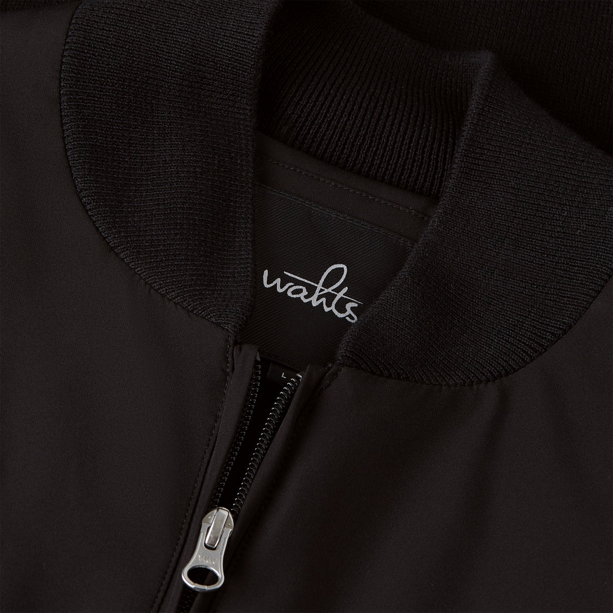 PAXTON | Pure Black