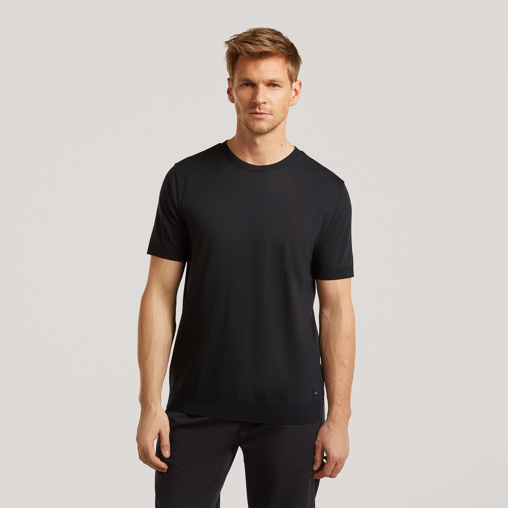 MILES Jersey | Pure Black