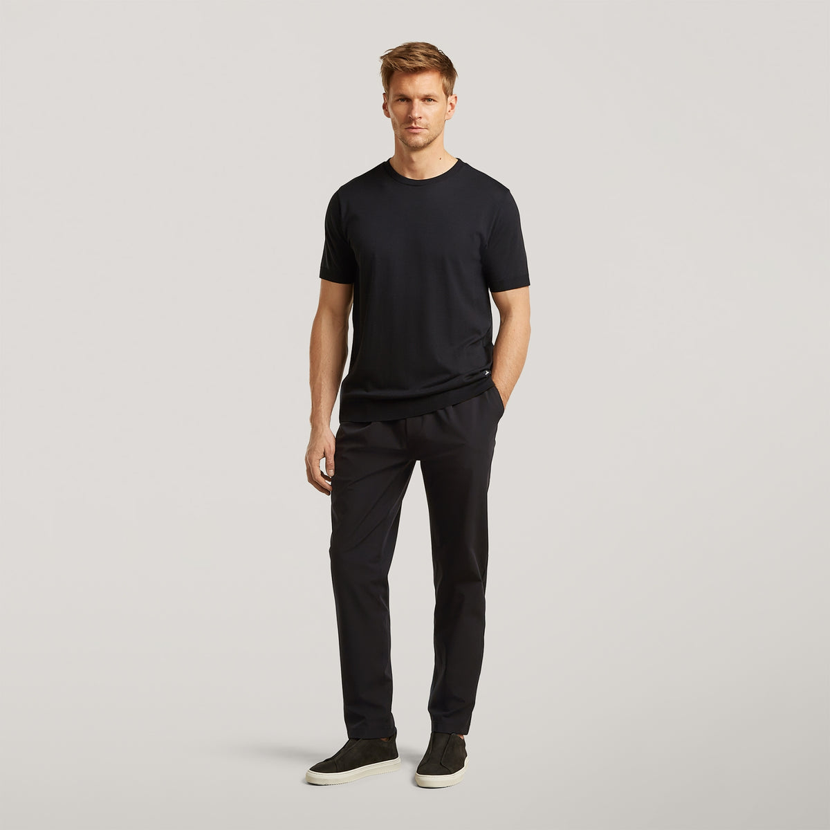 MILES Jersey | Pure Black