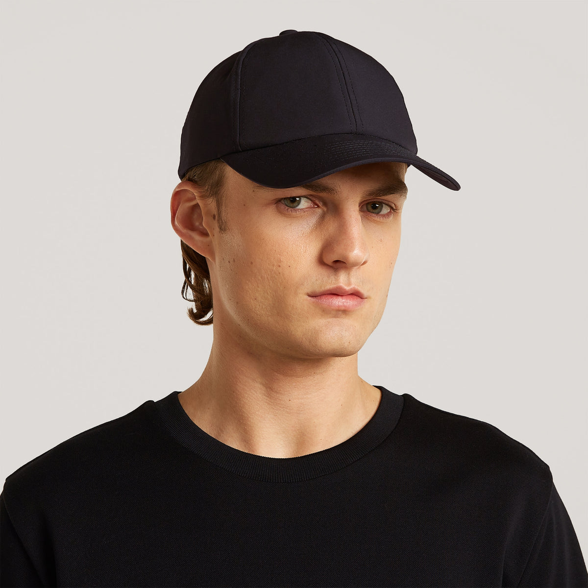 TRAN | Pure Black