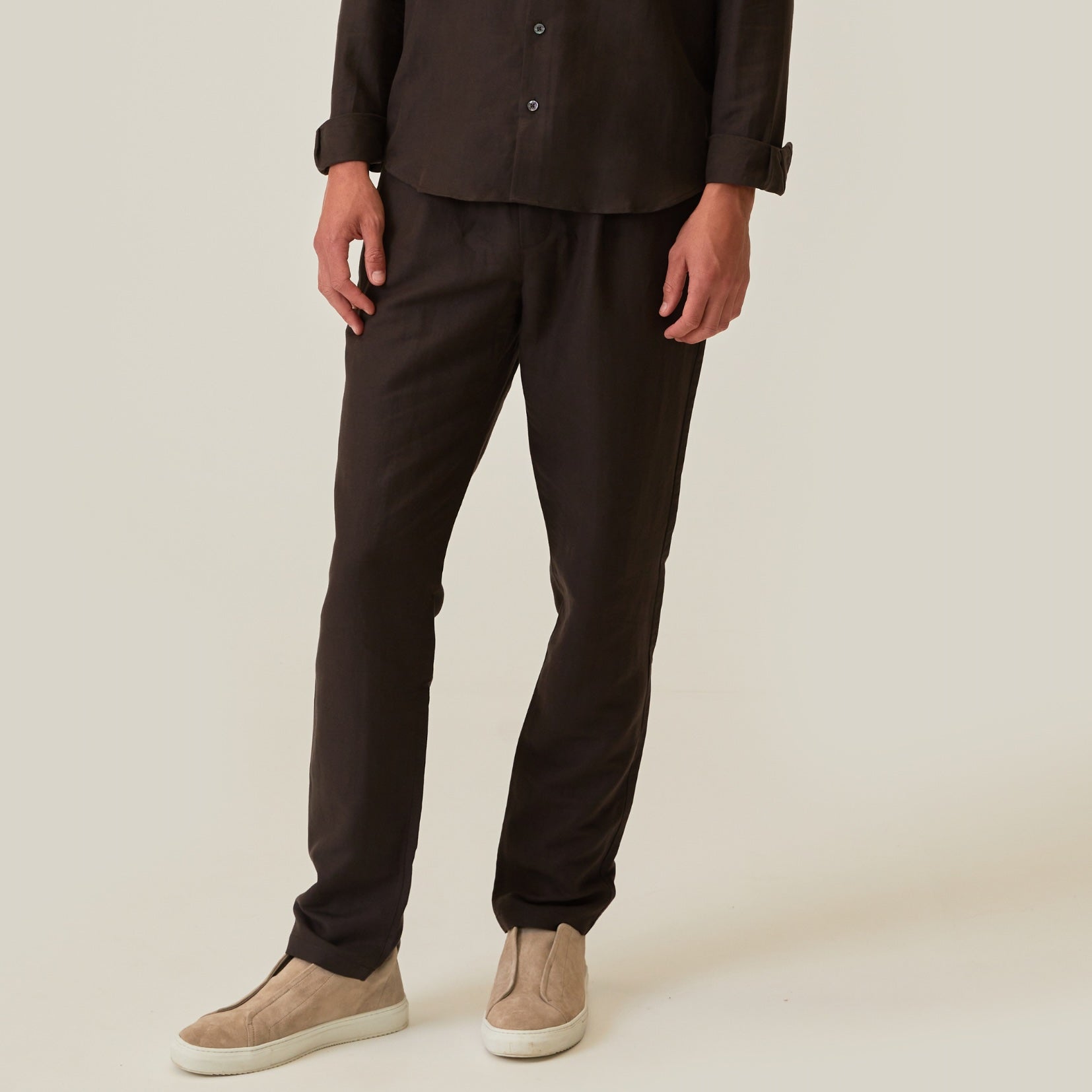 HUNTER Linen | Dark Brown