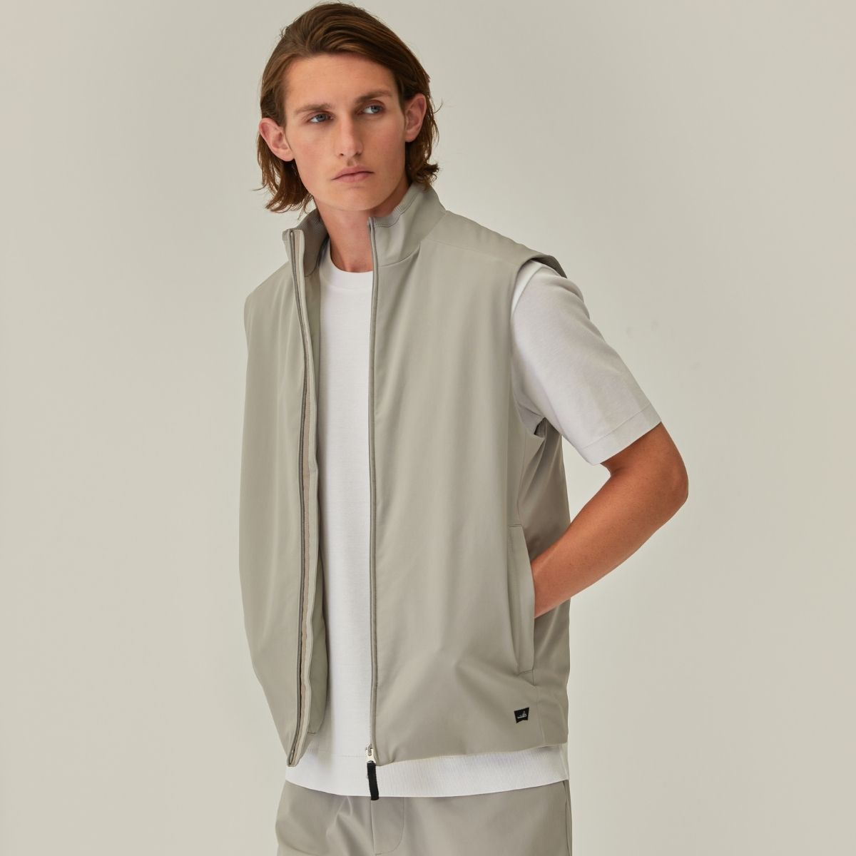 KENDRICK | Stone Grey