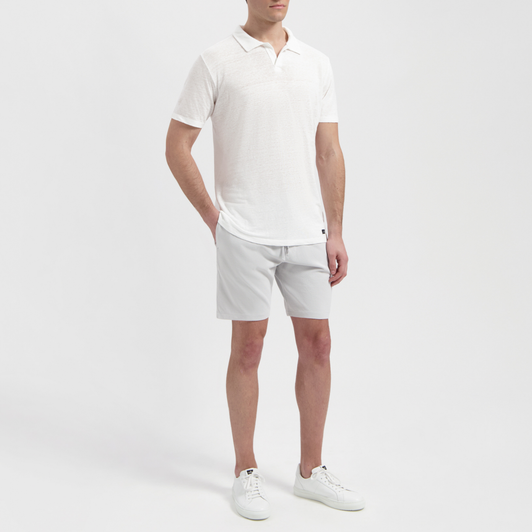 NELSON | Pure White