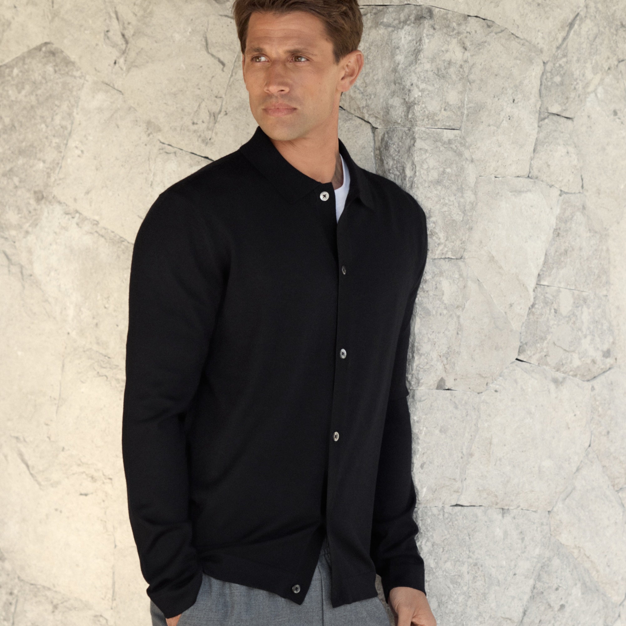 PEARSON | Pure Black