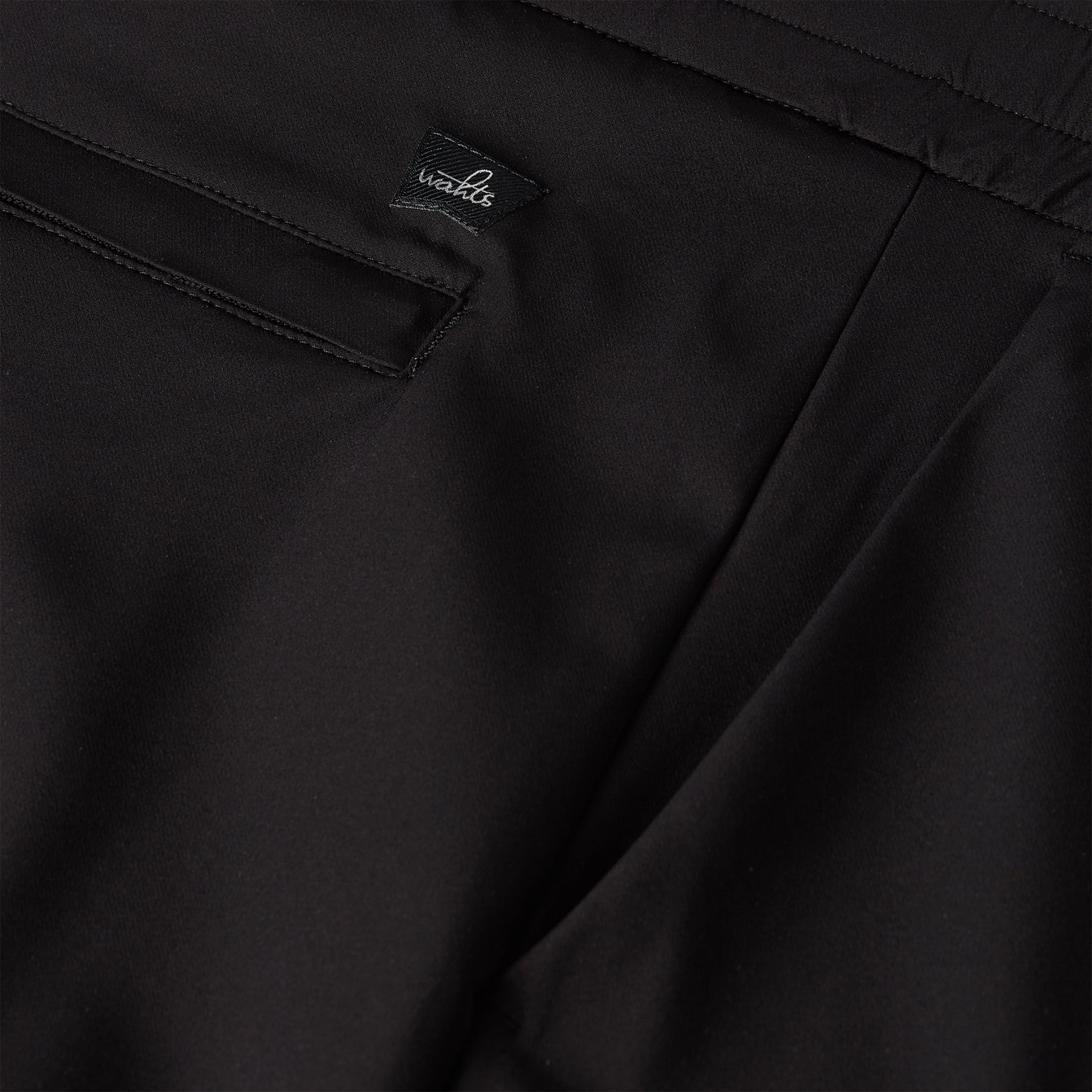 HUNTER Tech | Pure Black
