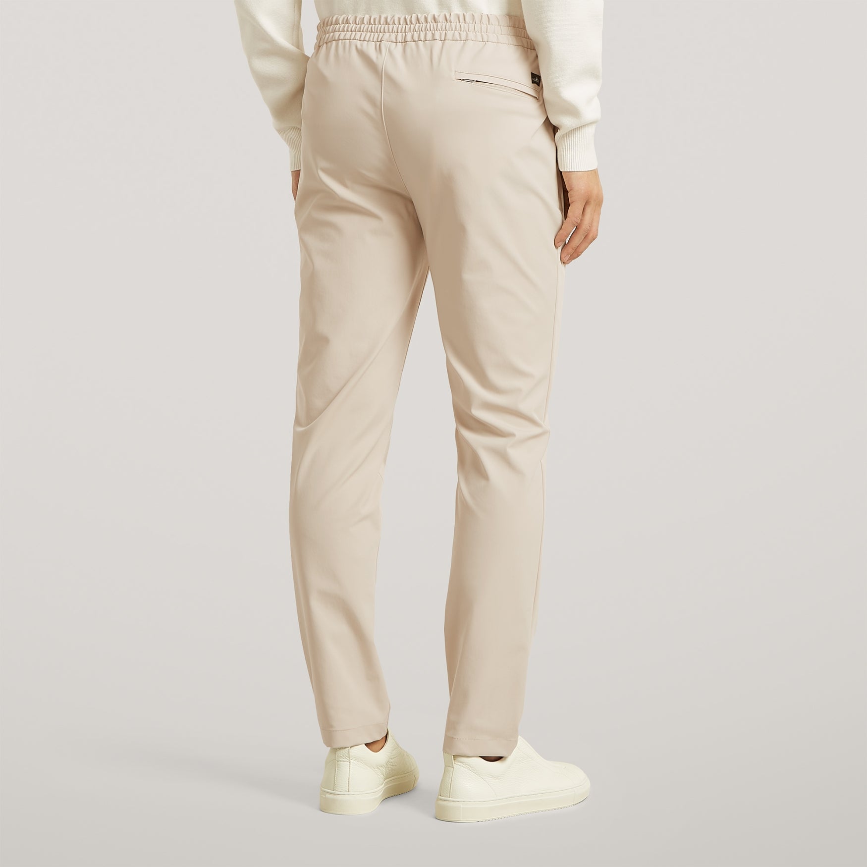 HUNTER Tech | Light Sand