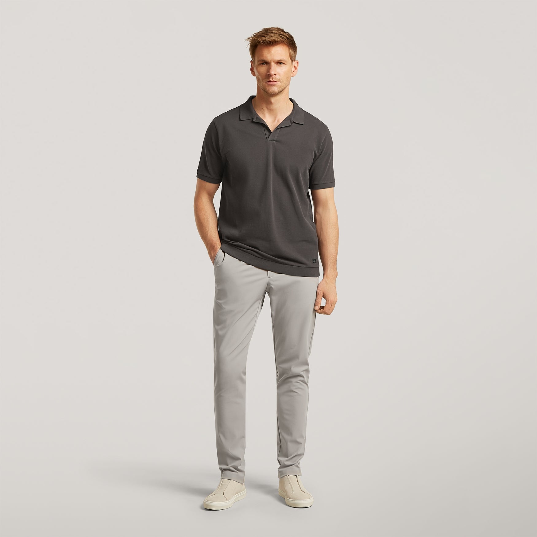 BRETT Tech | Stone Grey