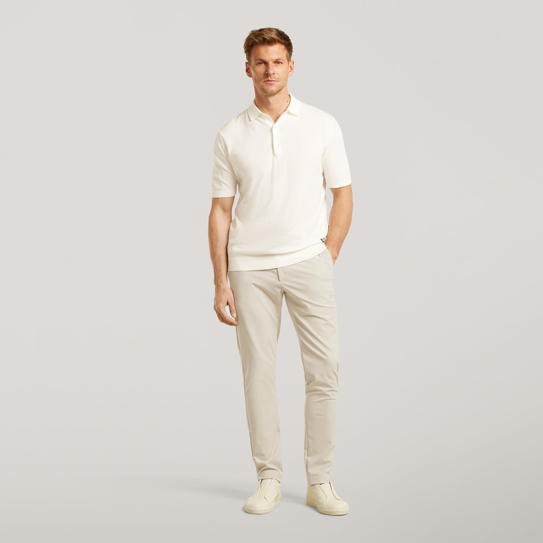 BRETT Tech | Light Sand