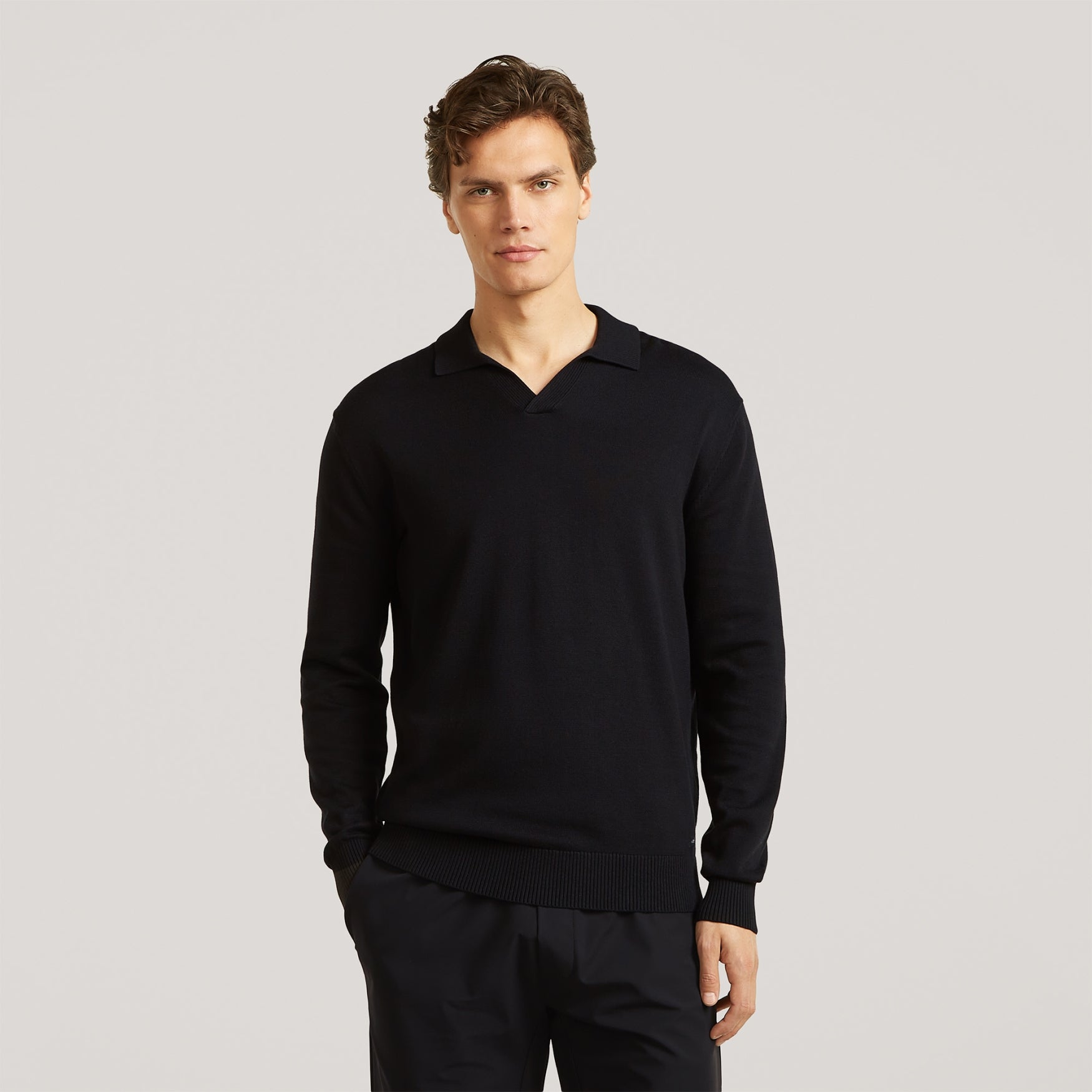HOWARD Cotton | Pure Black