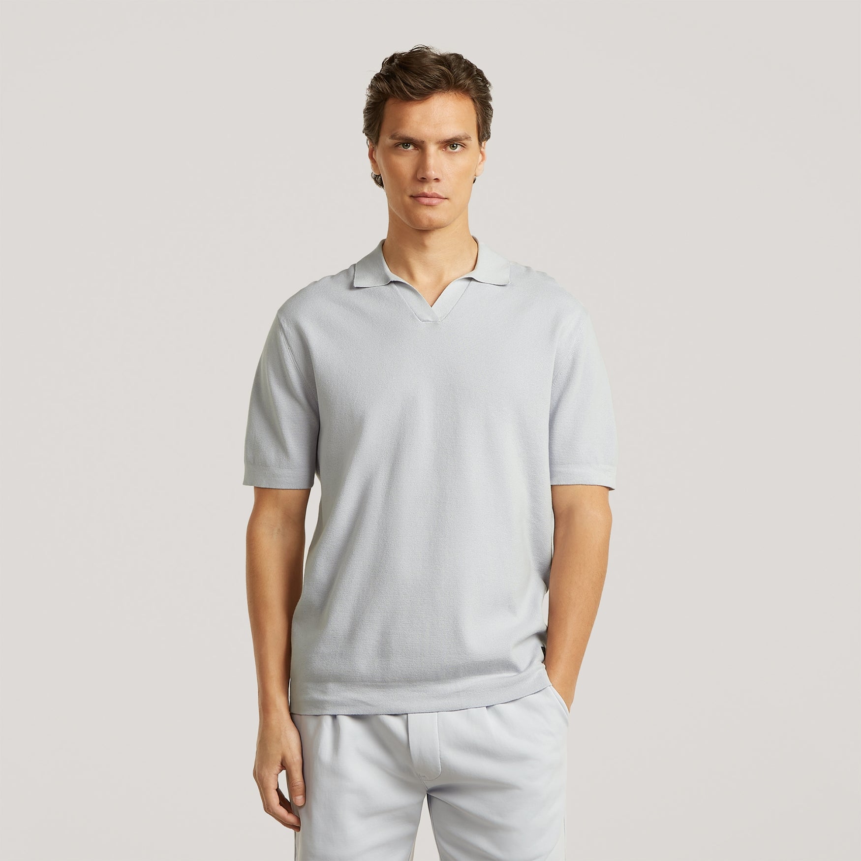 CLIFTON | Frost Blue