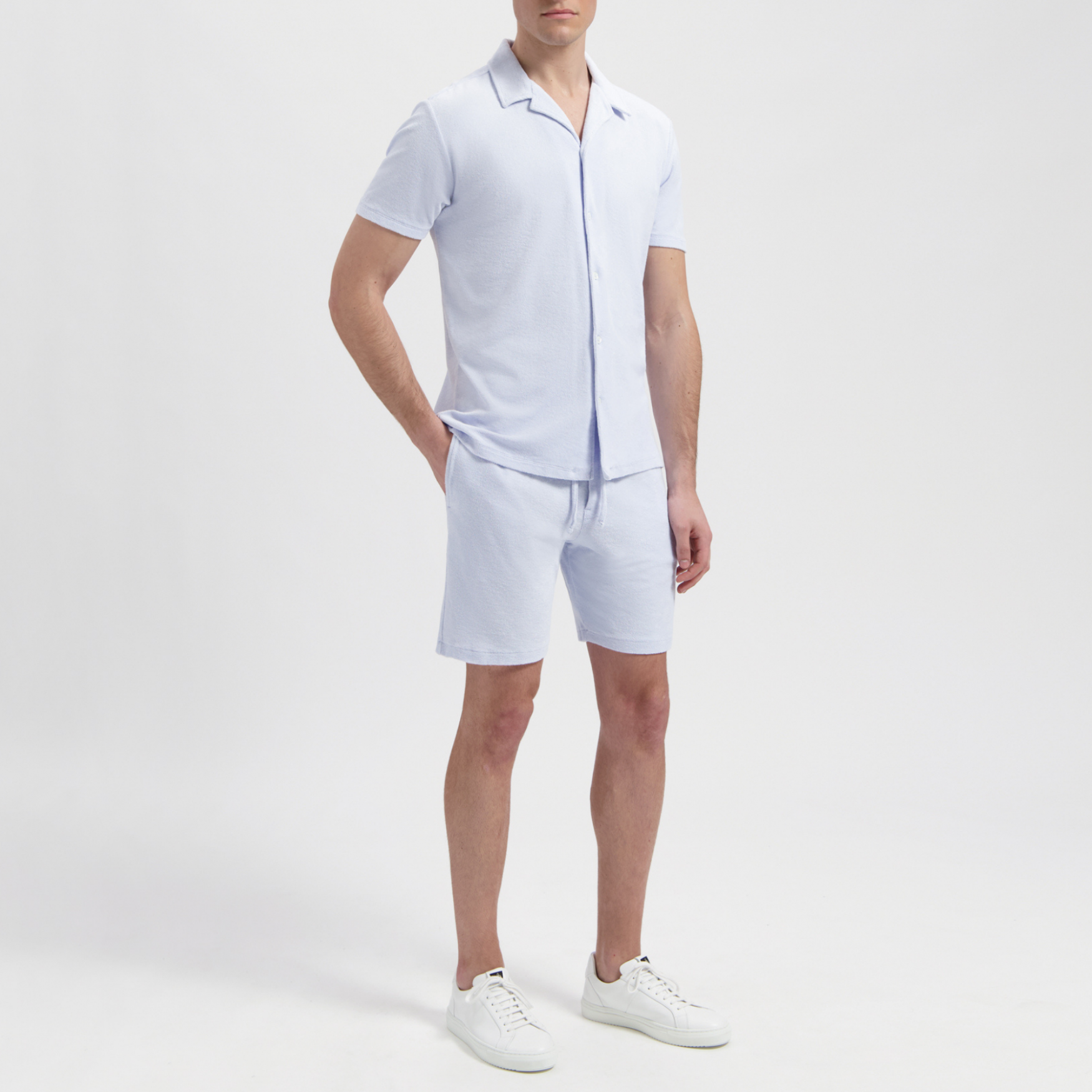 AMOS | Ice Blue