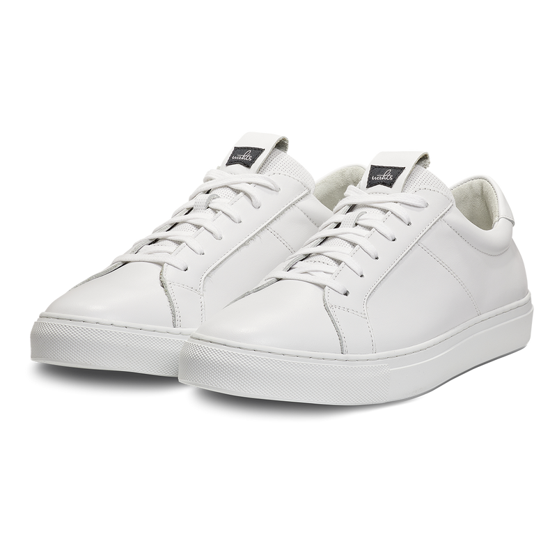 White leather tennis sneakers hotsell