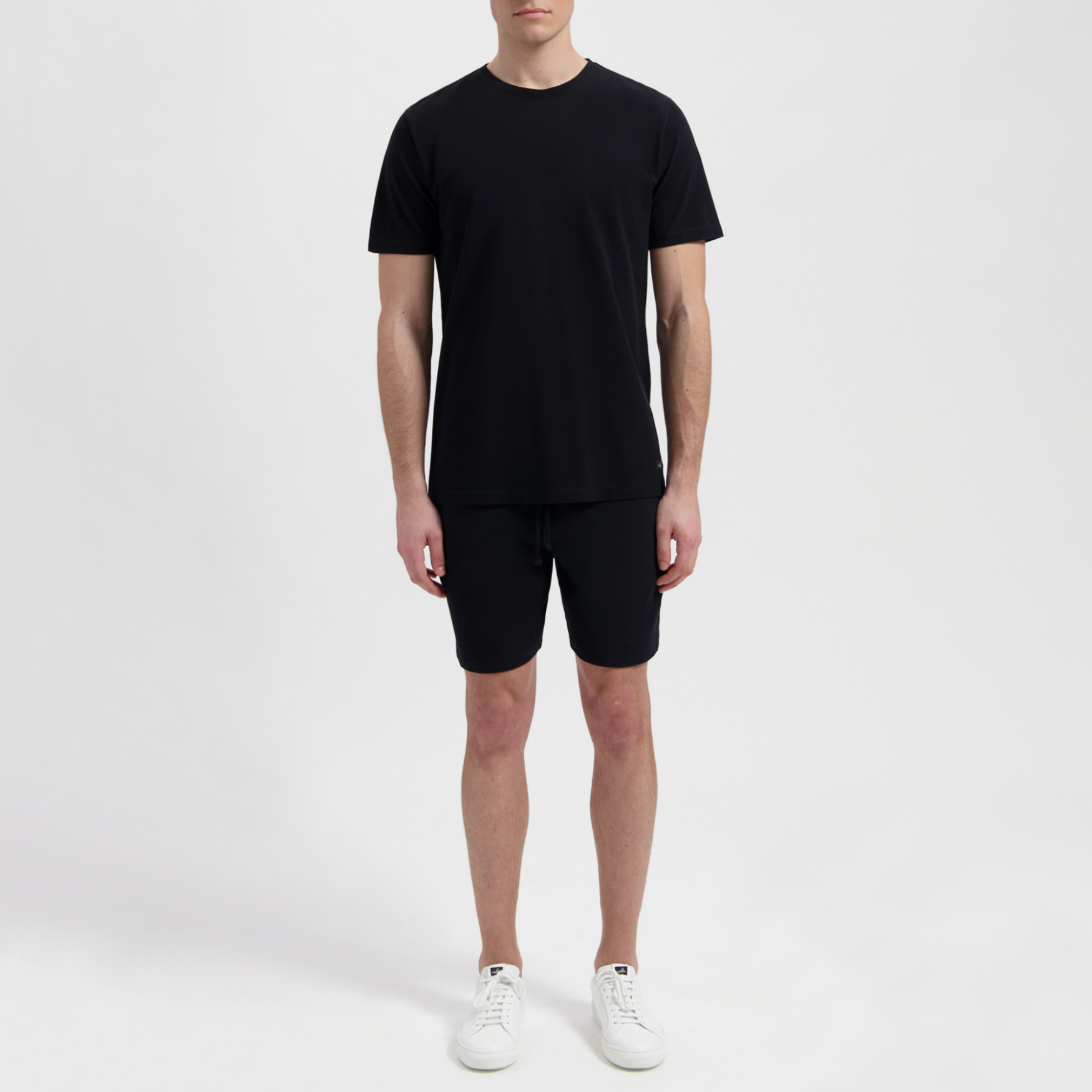 DEAN | Pure Black