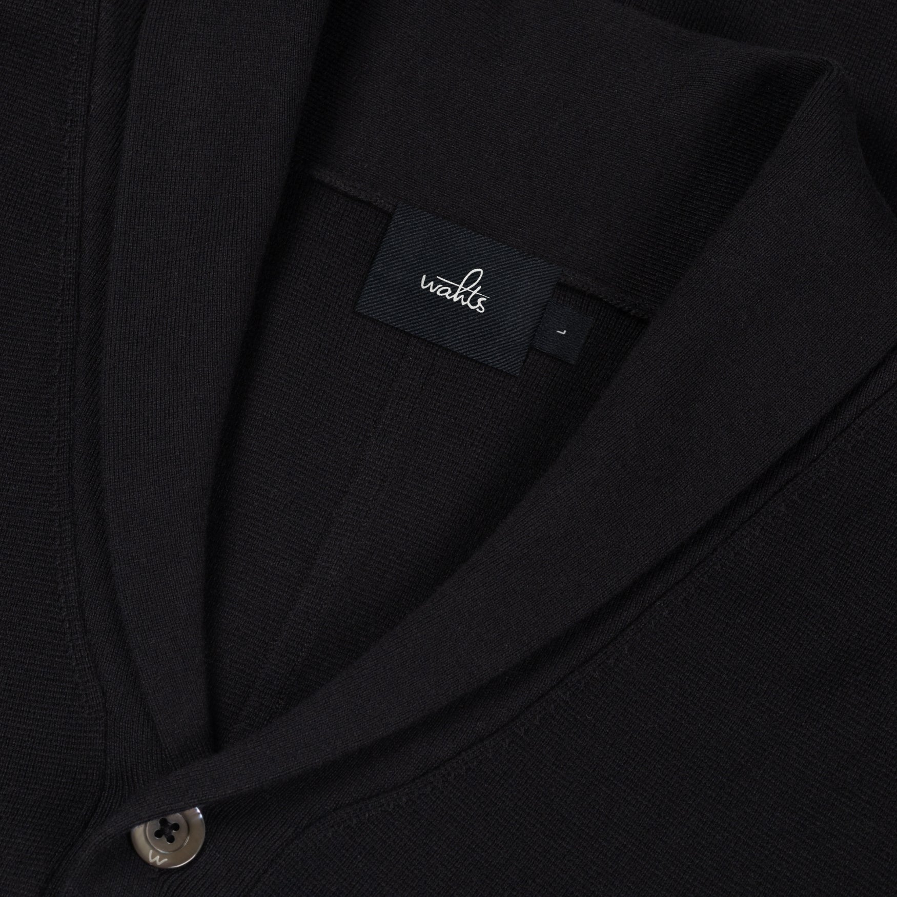 NICHOLS | Pure Black
