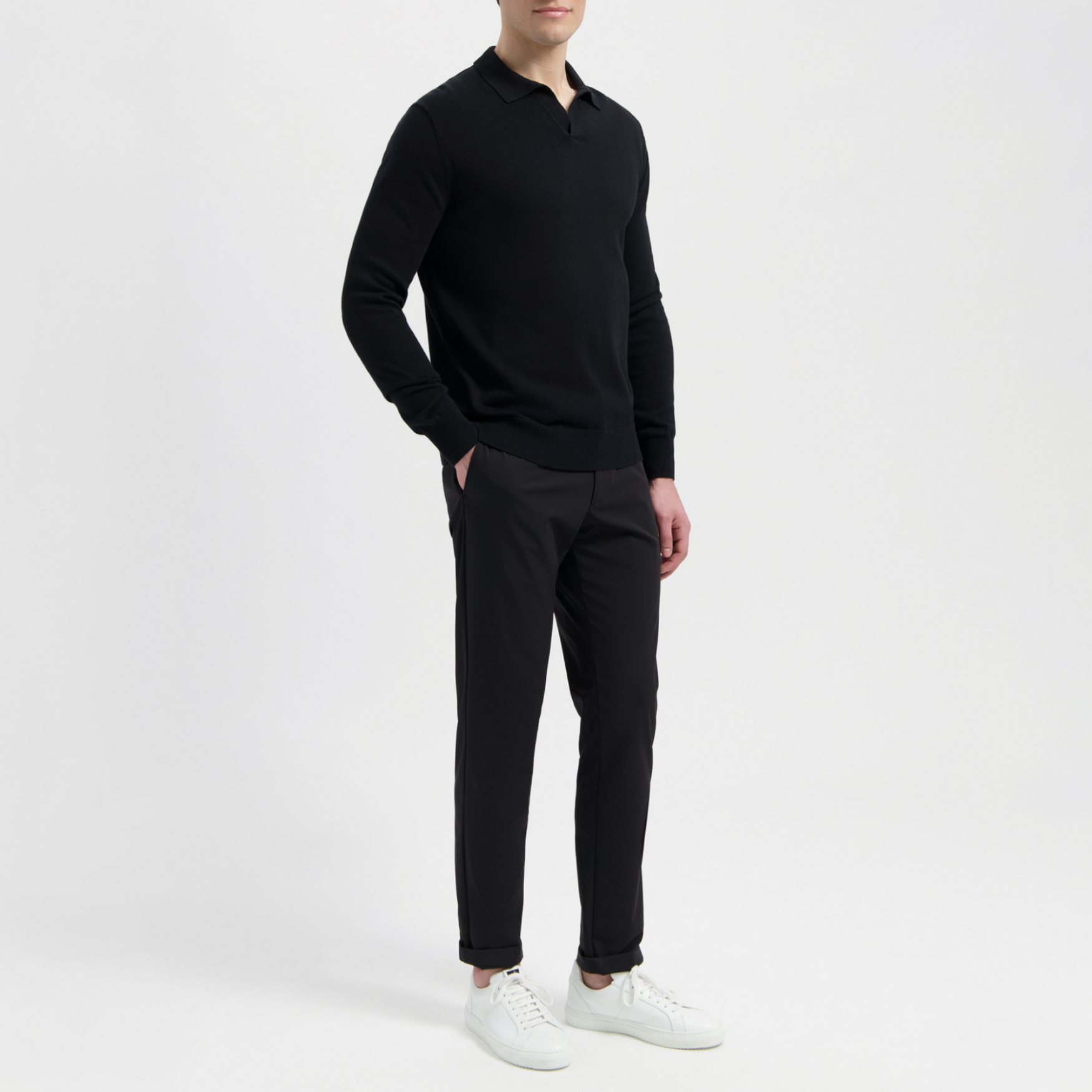 STERLING | Pure Black